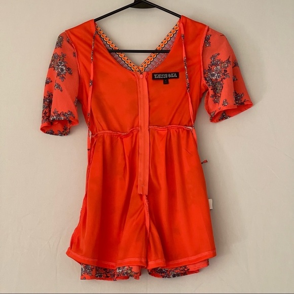 Trixxi Girl Romper Coral size 8 - Picture 3 of 11